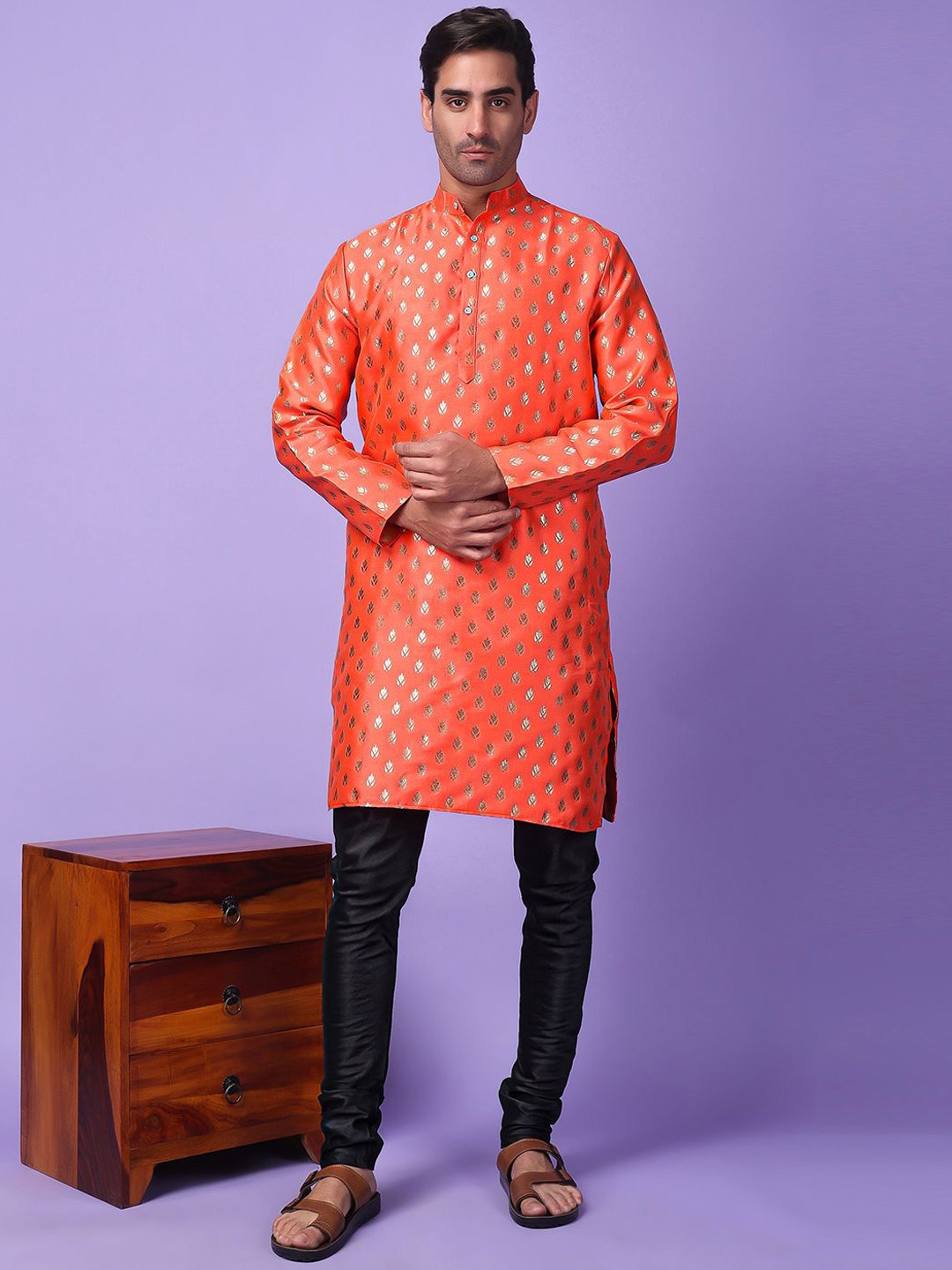 

Hangup Men Woven Design Zari Details Kurta with Pyjamas, Peach