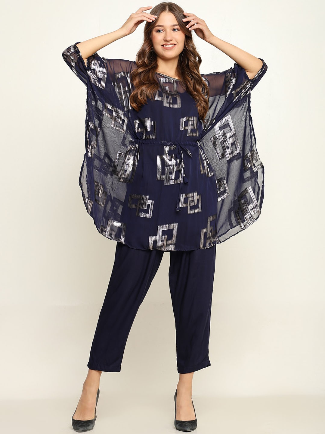 

CRAFTBAZAR Women Printed Regular Kurti with Trousers, Navy blue