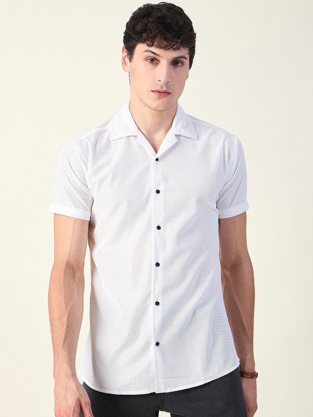 

Mast & Harbour Men Classic Opaque Casual Shirt, White