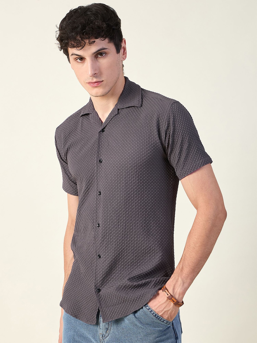 

Mast & Harbour Men Printed Cotton Casual Shirt, Grey