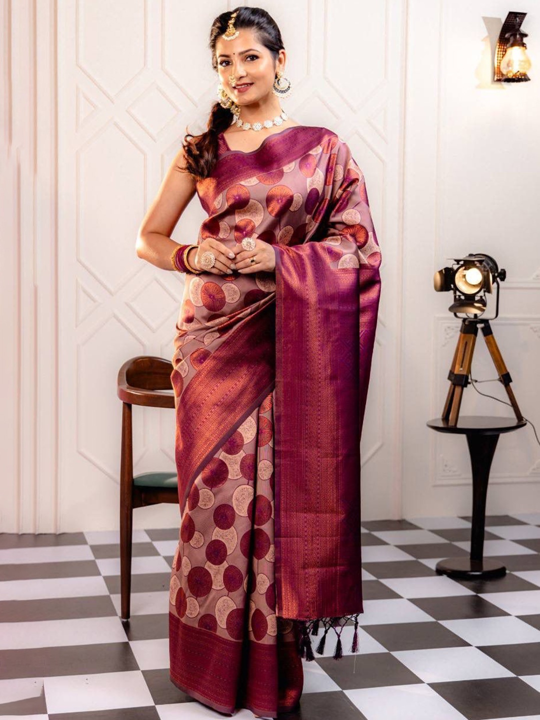 

TIEXA Woven Design Zari Pure Silk Banarasi Saree, Rose