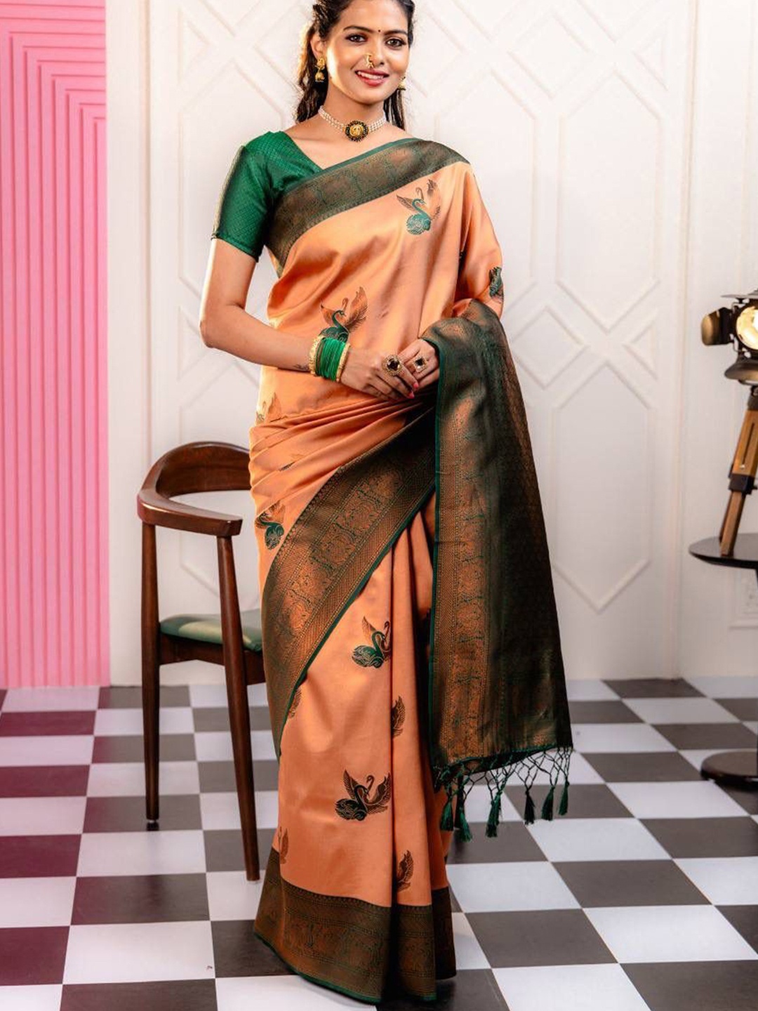 

TIEXA Woven Design Zari Pure Silk Banarasi Saree, Orange