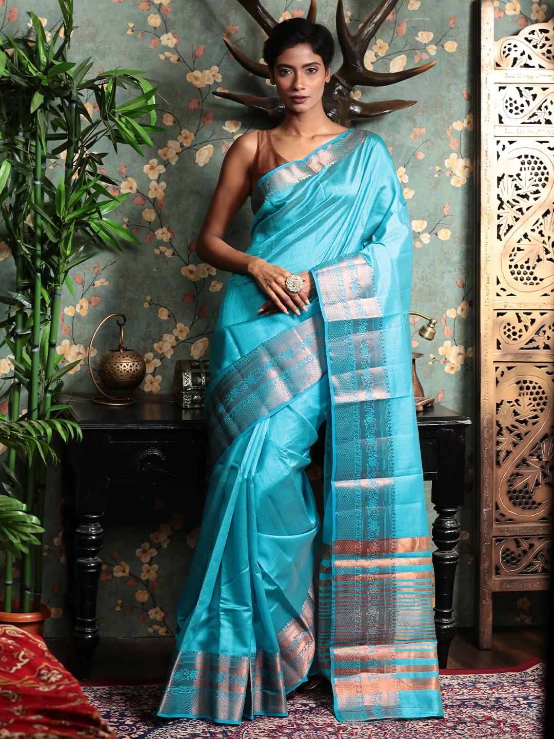 

Urbane Essence Zari Pure Silk Saree, Blue