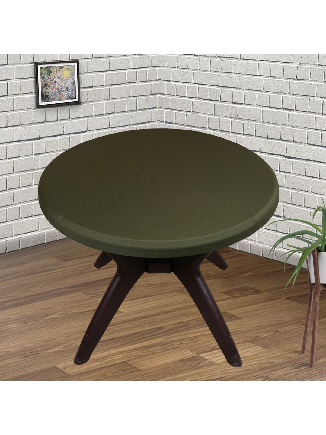 

Eleganta Olive Green Round 4-Seater Table Cover