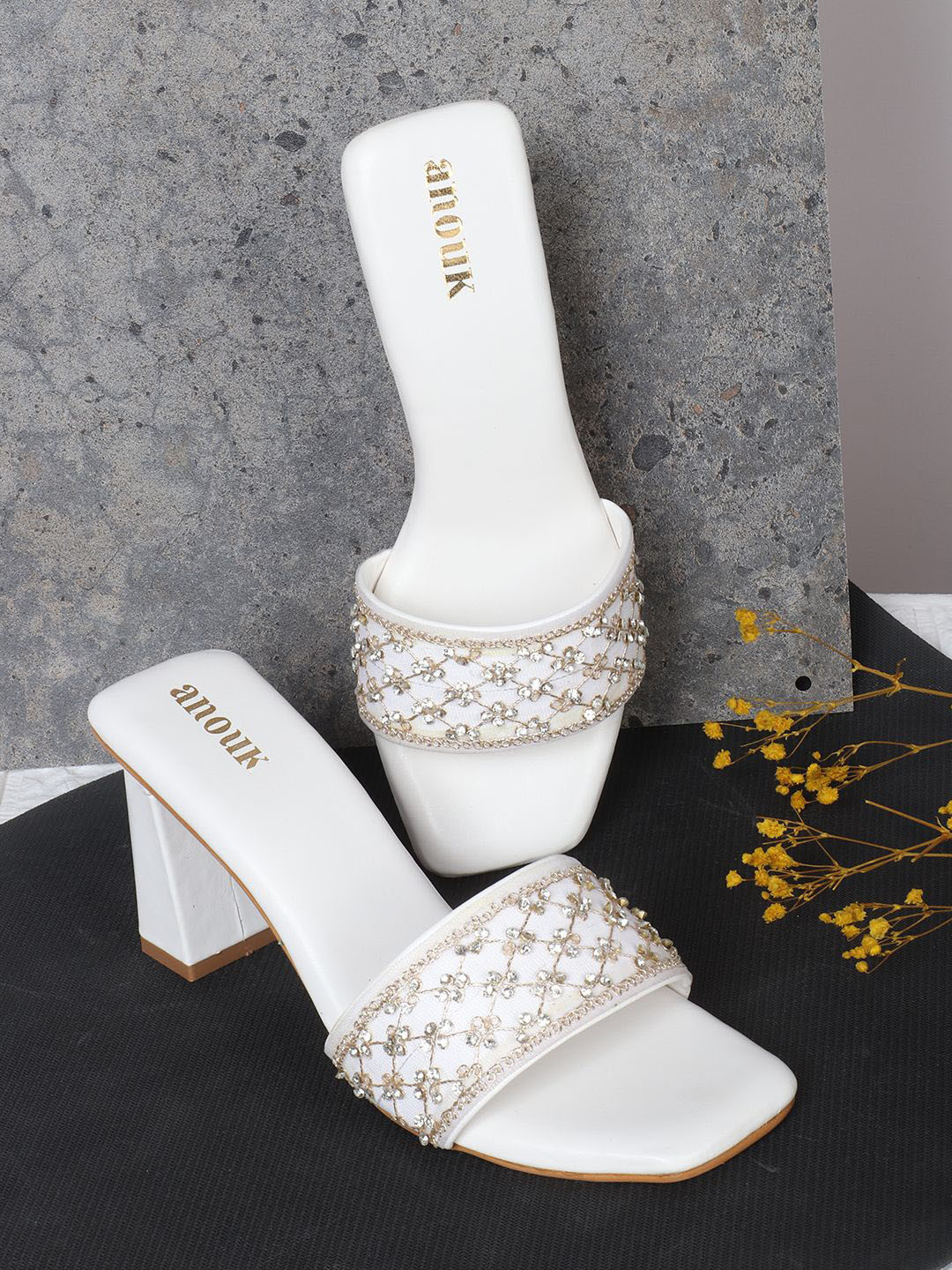 

Anouk Embellished Ethnic Block Pumps, White