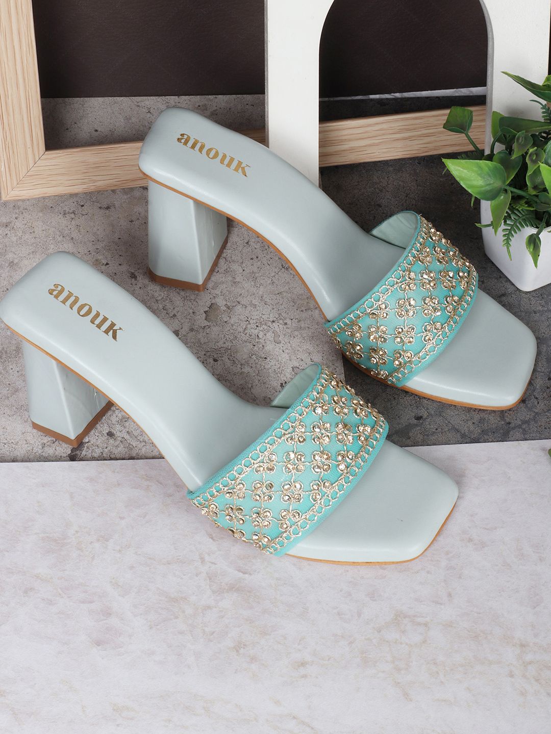 

Anouk Ethnic Block Pumps, Sea green
