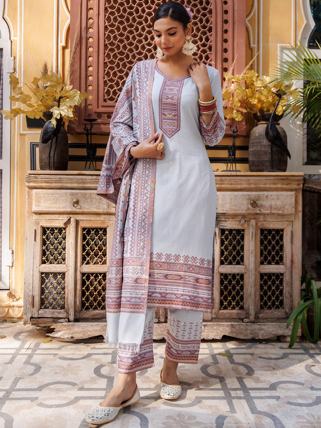 

KIDAR Women Ethnic Motifs Printed Regular Kurti with Salwar & With Dupatta, Grey