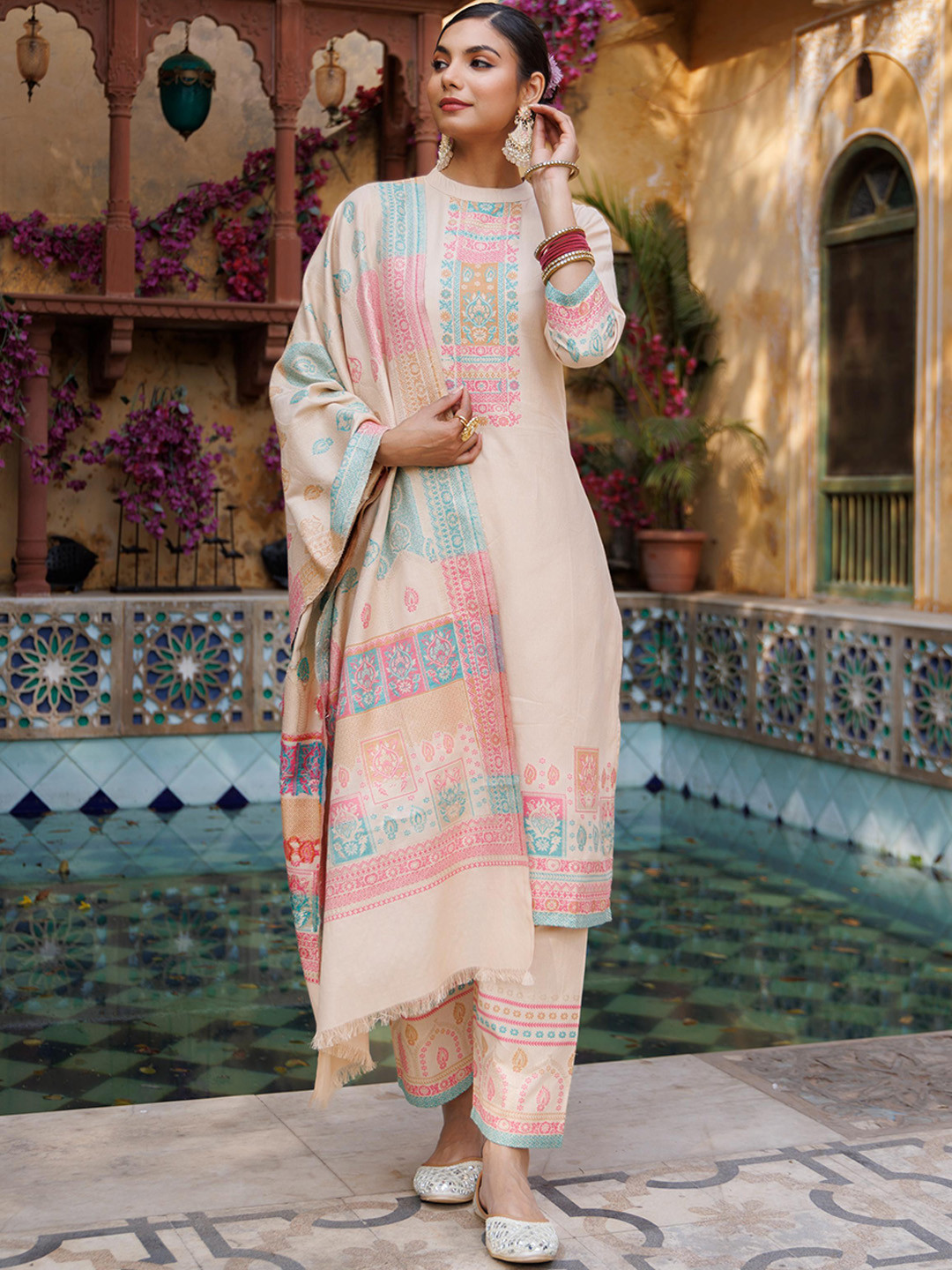 

KIDAR Women Ethnic Motifs Printed Kurta with Trousers & With Dupatta, Peach