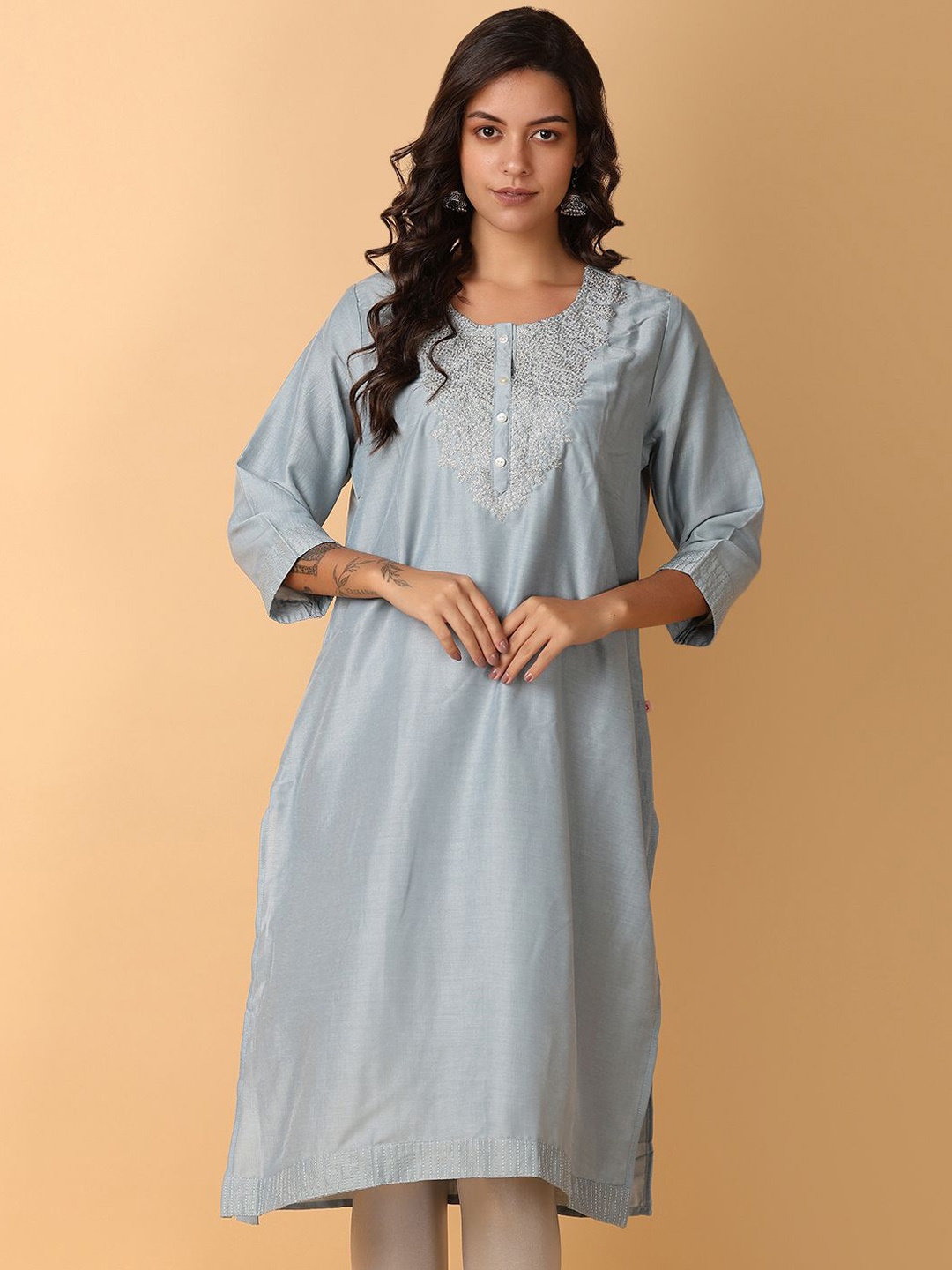 

V-Mart Women Embroidered Cold-Shoulder Sleeves Kurta, Blue