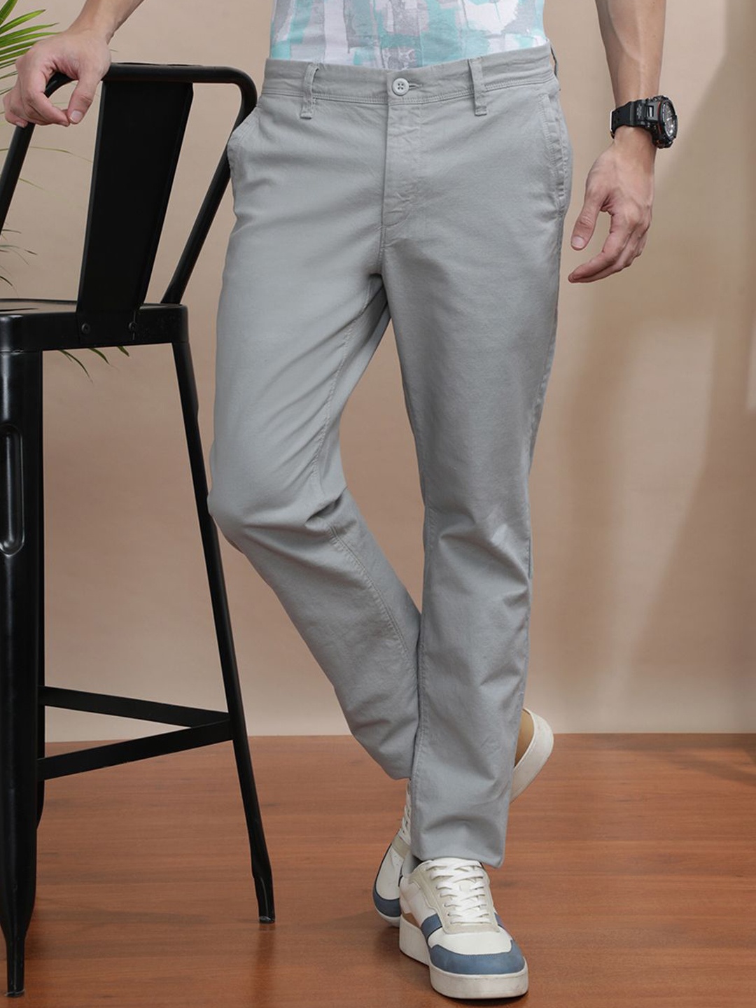 

Crocodile Men Slim Fit Easy Wash Chinos Trousers, Grey