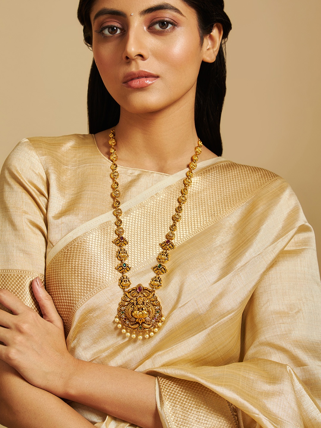 

Kushal's Fashion Jewellery Copper Gold-Plated Antique Necklace