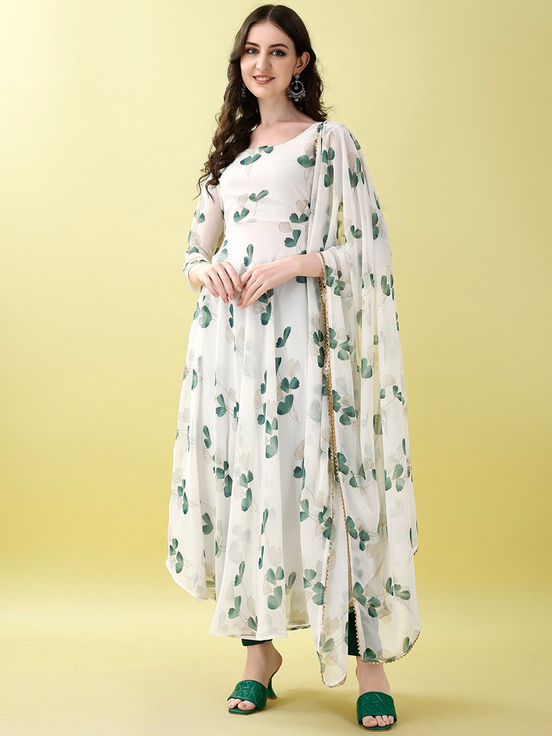 

KALINI Women Floral Printed Regular Kurta with Trousers & With Dupatta, White