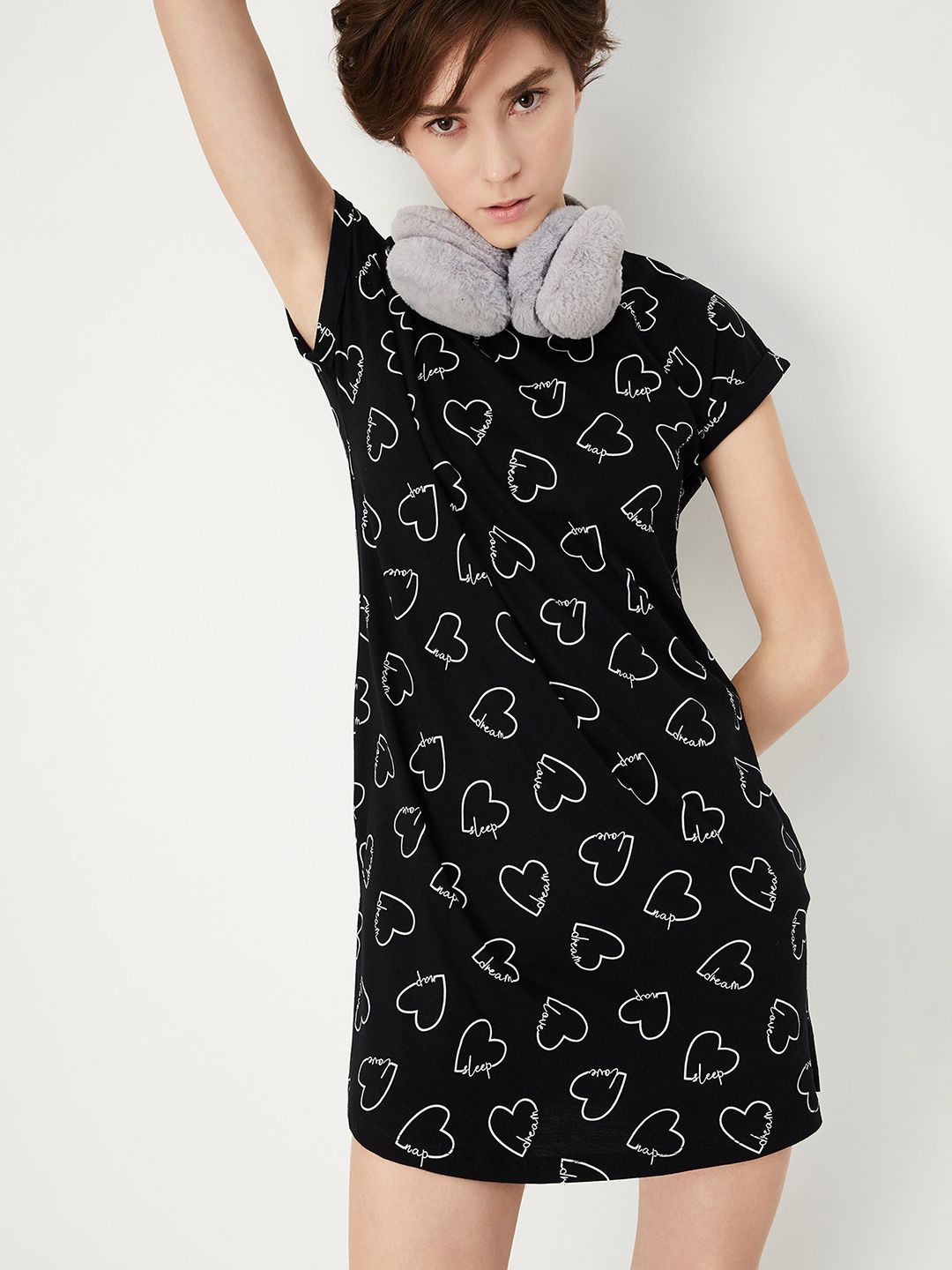 

max Printed Nightdress, Black