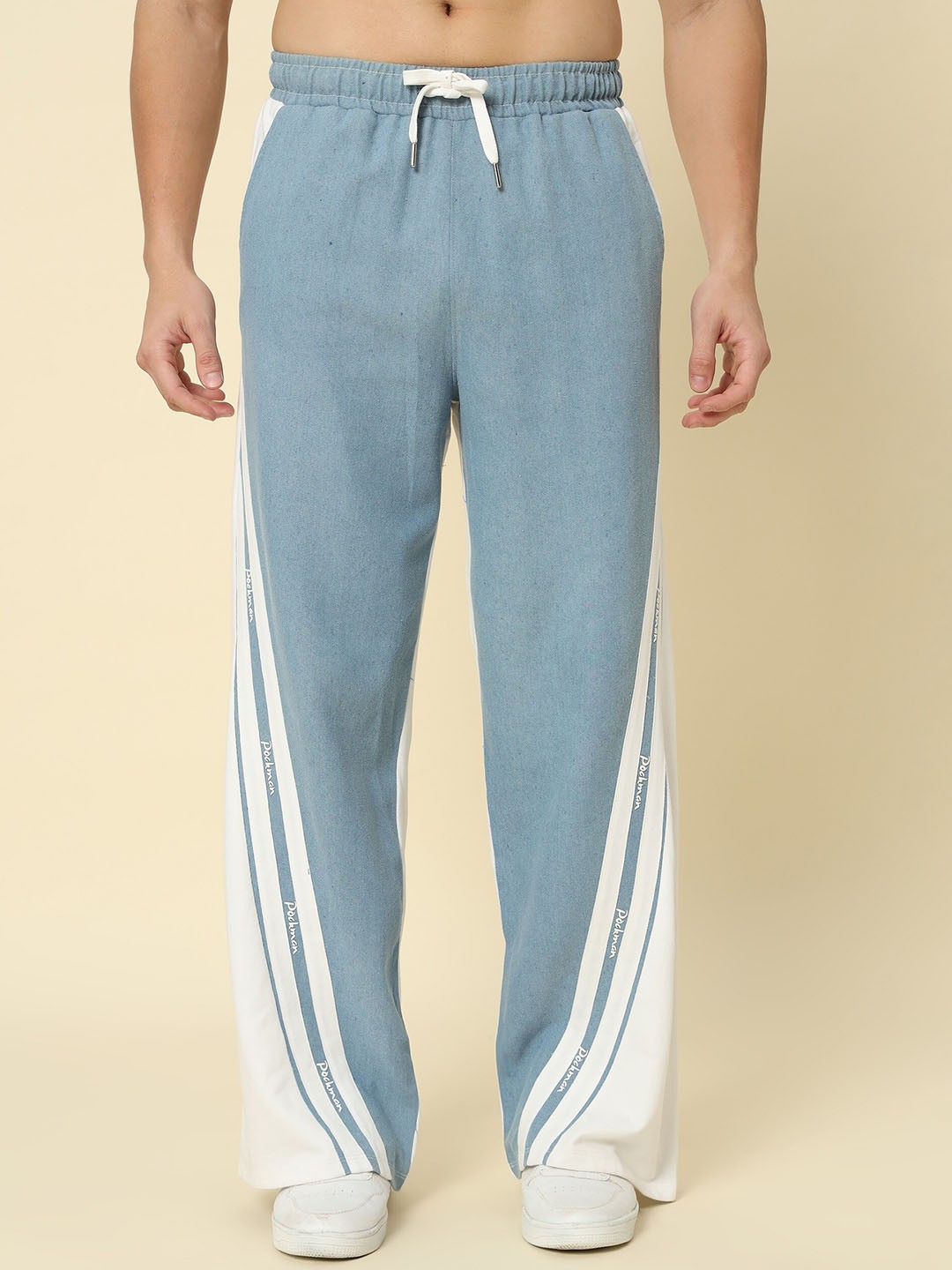

PockMAN Men Realxed-Fit Mid Rise Track Pants, White