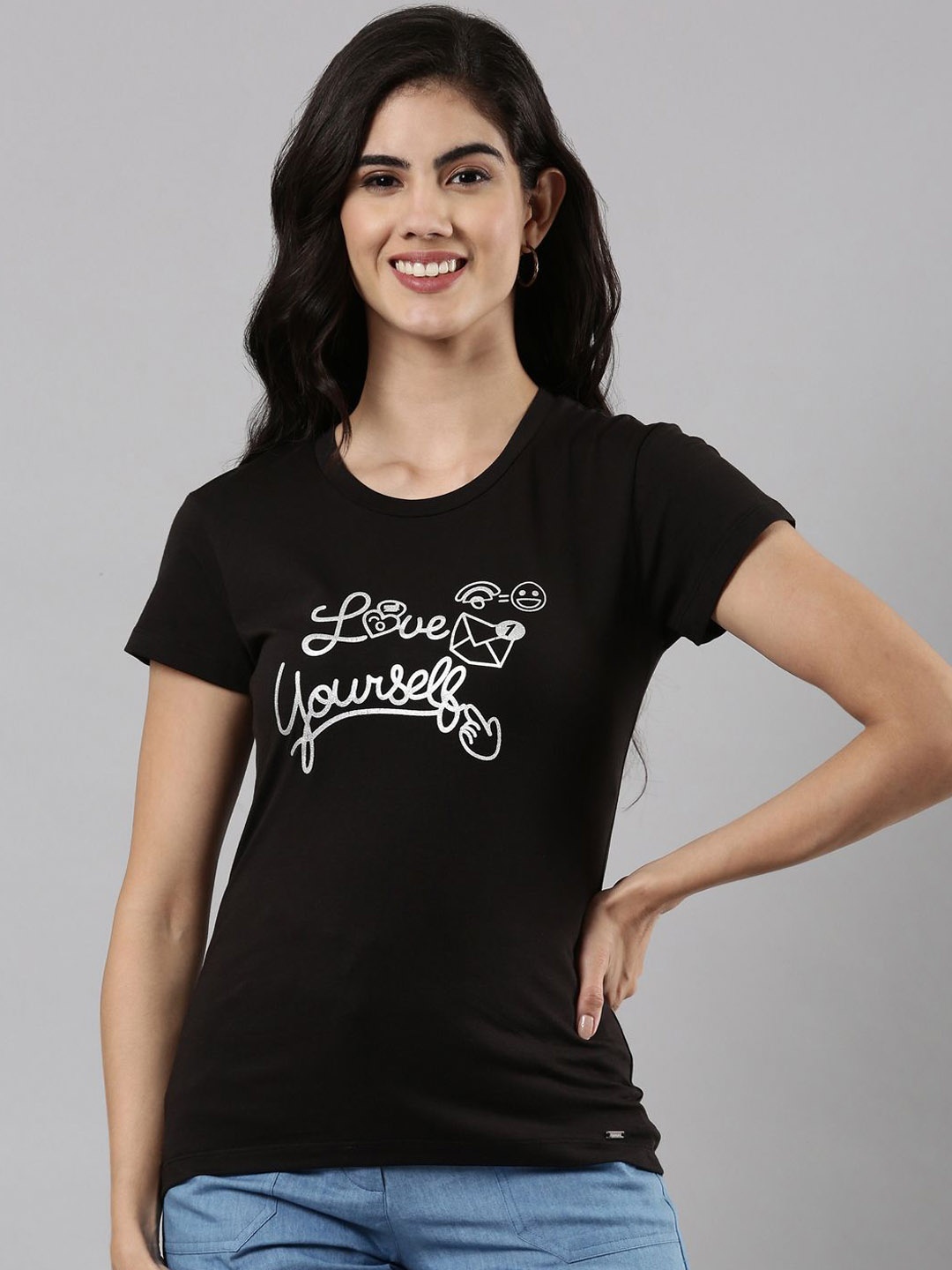 

Femmora Typography Printed Round Neck T-shirt, Black