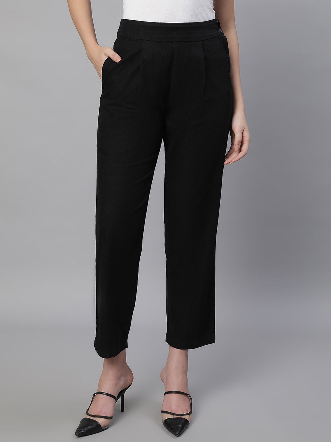 

Global Republic Women Solid Regular Fit Wrinkle Free Pleated Trousers, Black