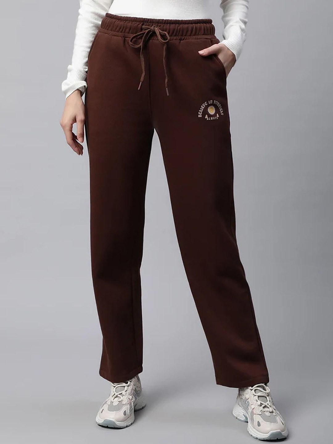 

Global Republic Women Relaxed Straight Leg Mid-Rise Regular Trousers, Brown