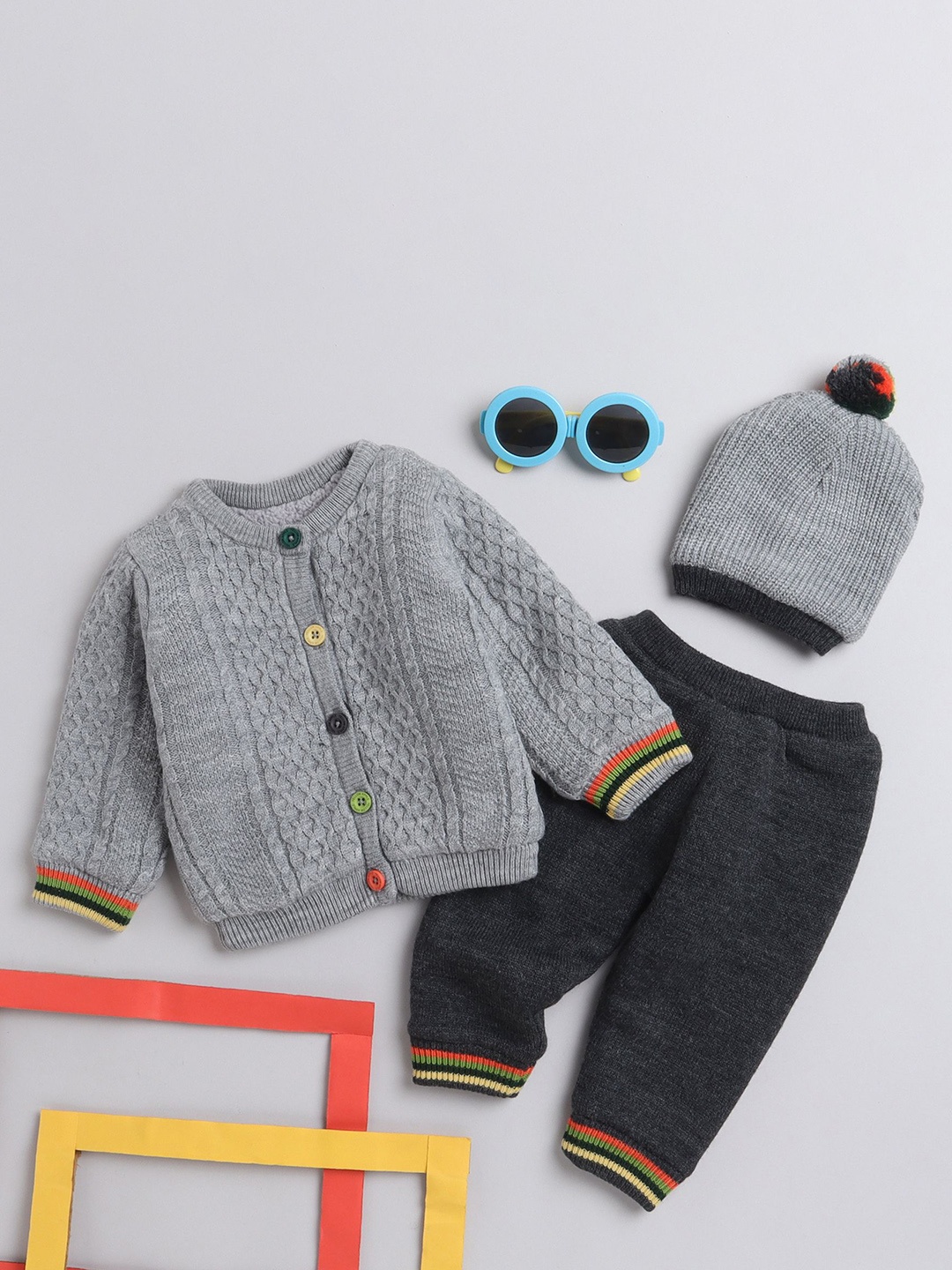 

Yellow Apple Infants Full Sleeve With Inner Fleece Thermal Set, Grey