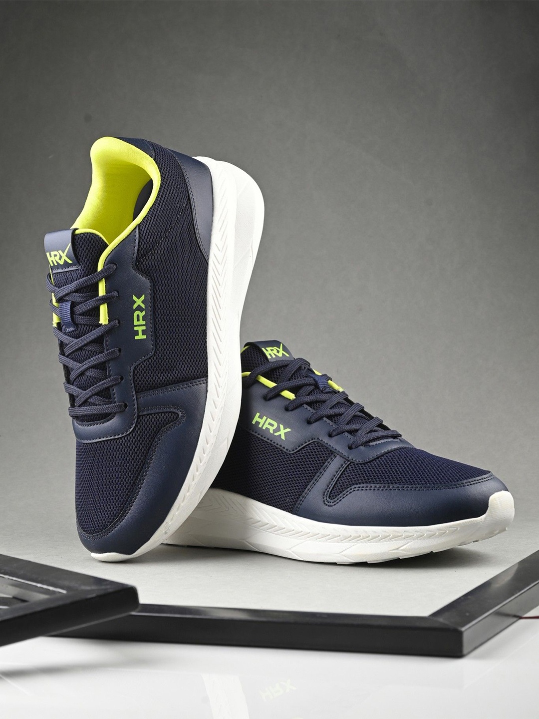 

HRX by Hrithik Roshan Men Mesh Running Non-Marking Shoes, Navy blue