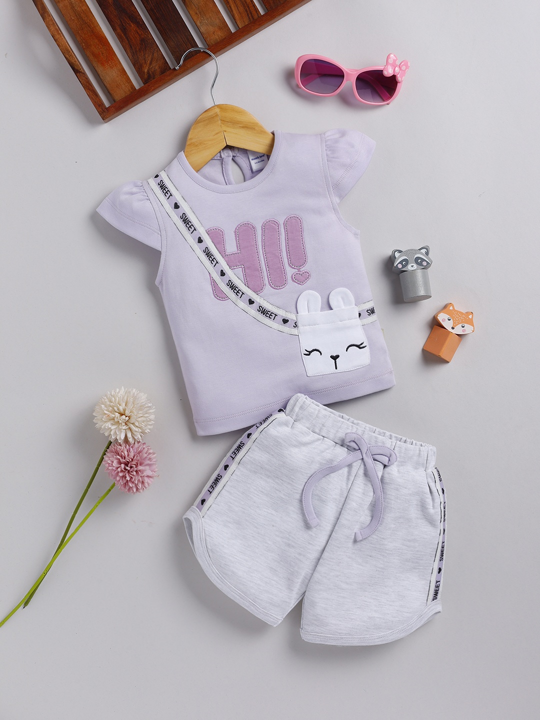

Moms Love Infant Girls Pure Cotton Printed Top with Shorts, Lavender