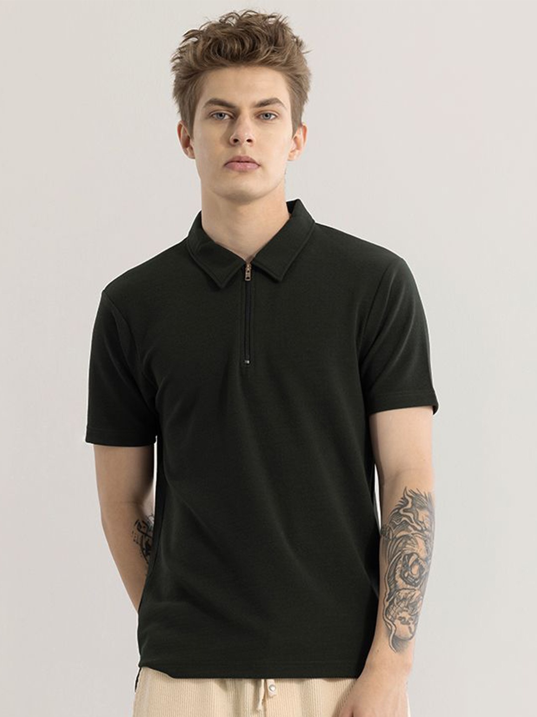 

Snitch Men Solid Polo Collar T-shirt, Charcoal