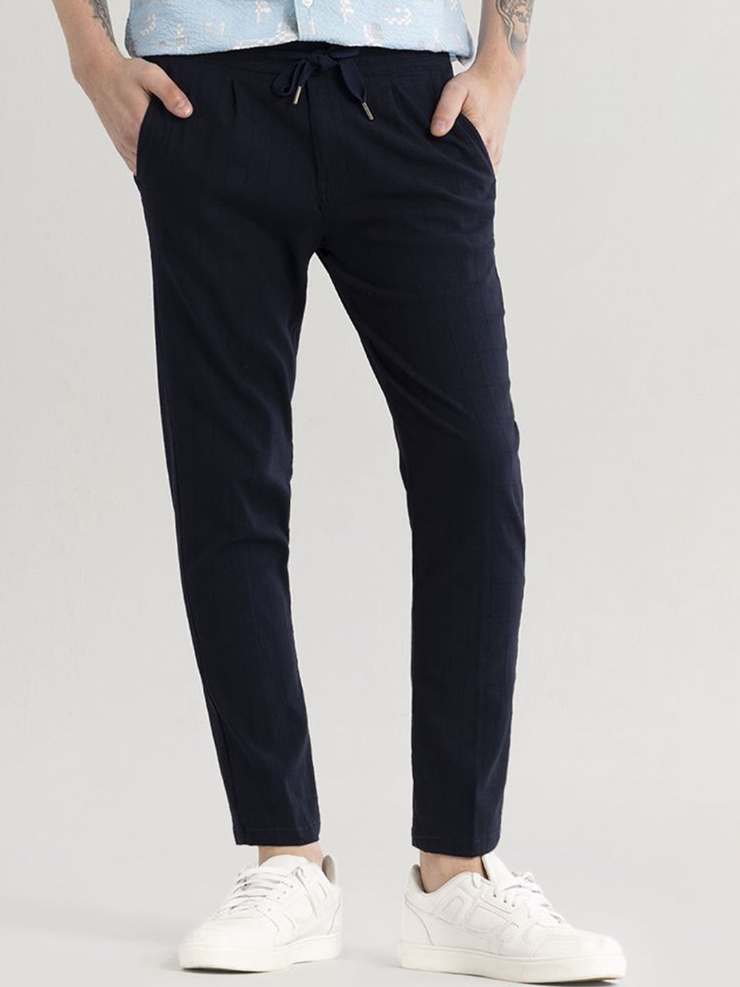 

Snitch Men Classic Slim Fit Mid-Rise Trousers, Navy blue
