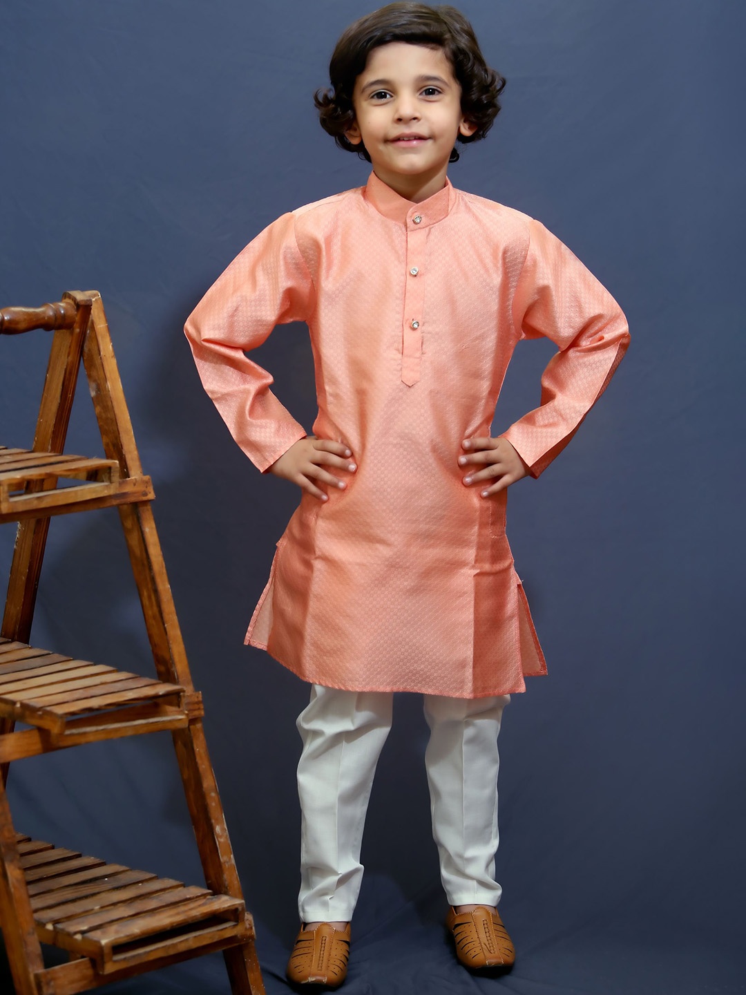

ahhaaaa Boys Solid Regular Kurta with Pyjamas, Pink