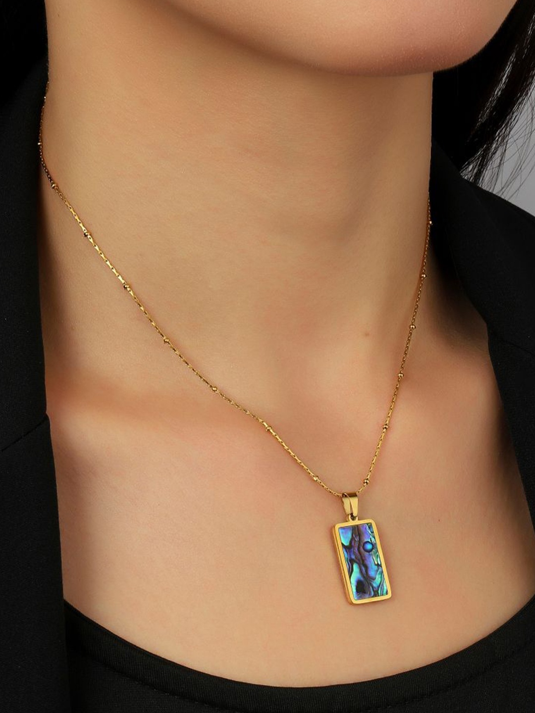 

SALTY Women Hand Painted Necklace, Gold