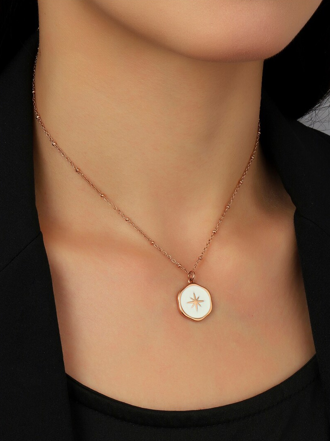 

SALTY Stainless Steel Victorian Pendant With Chain, Rose gold