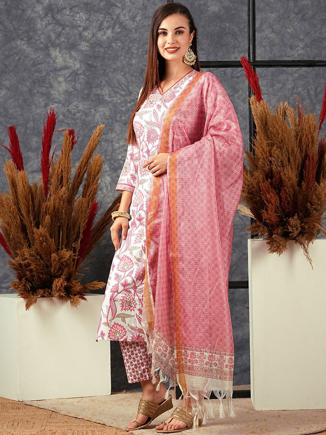 

Anni Designer Women Printed Regular Kurta with Trousers & With Dupatta, Peach