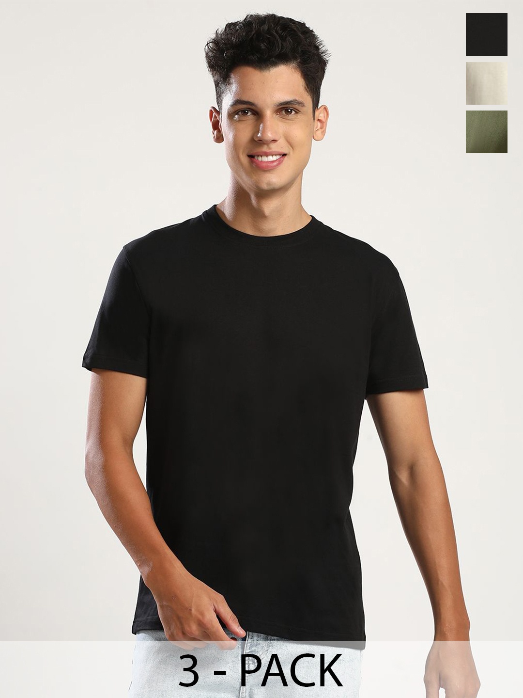 

THE DAILY OUTFITS Men Pack of 3 Round Neck Pure Cotton T-shirts, Black