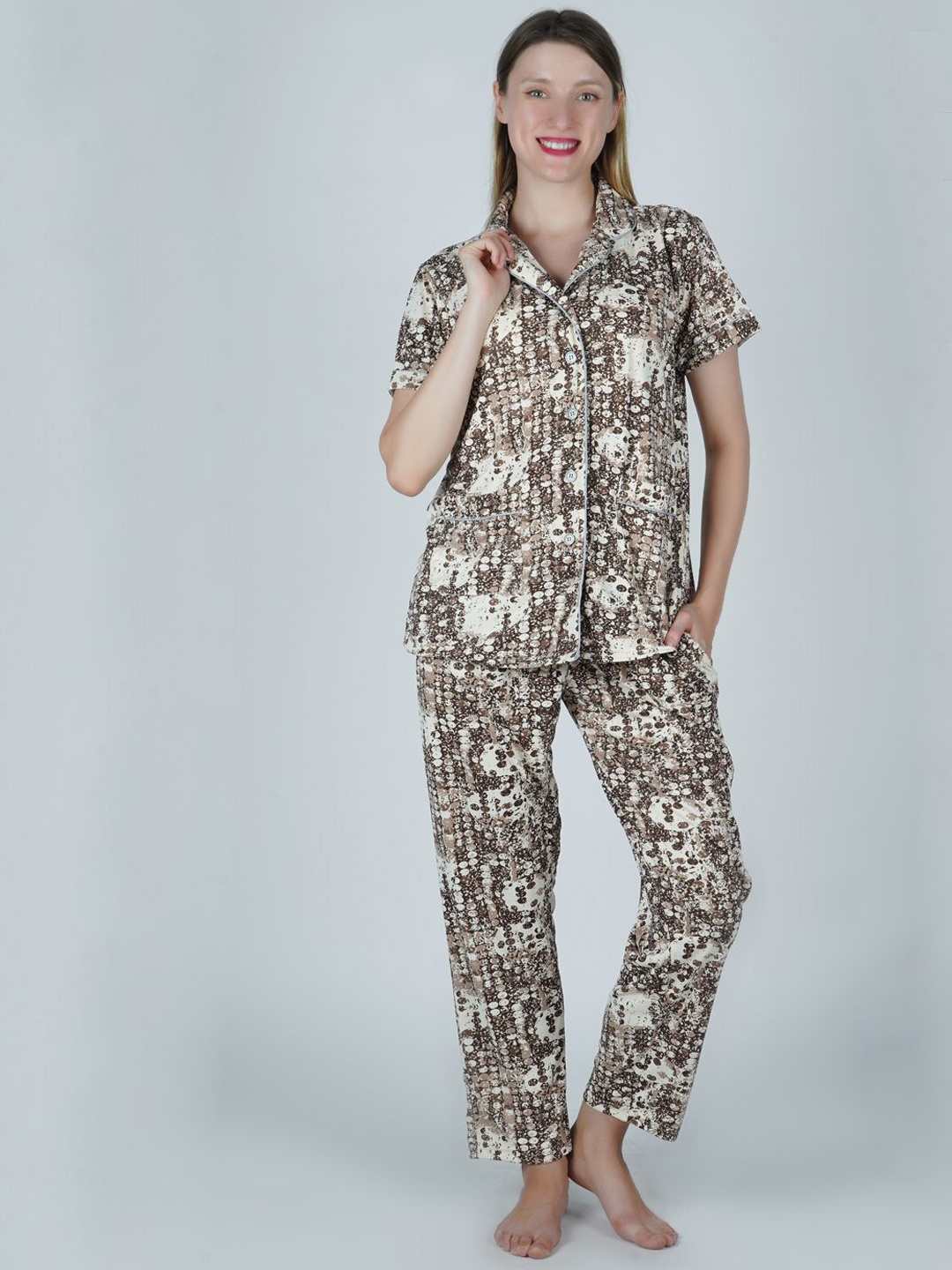

SHYAM SONS FLAIR Women Printed Night suit, Brown