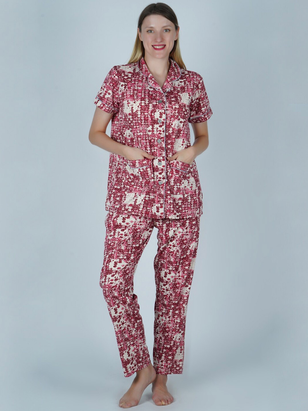 

SHYAM SONS FLAIR Women Printed Night suit, Red