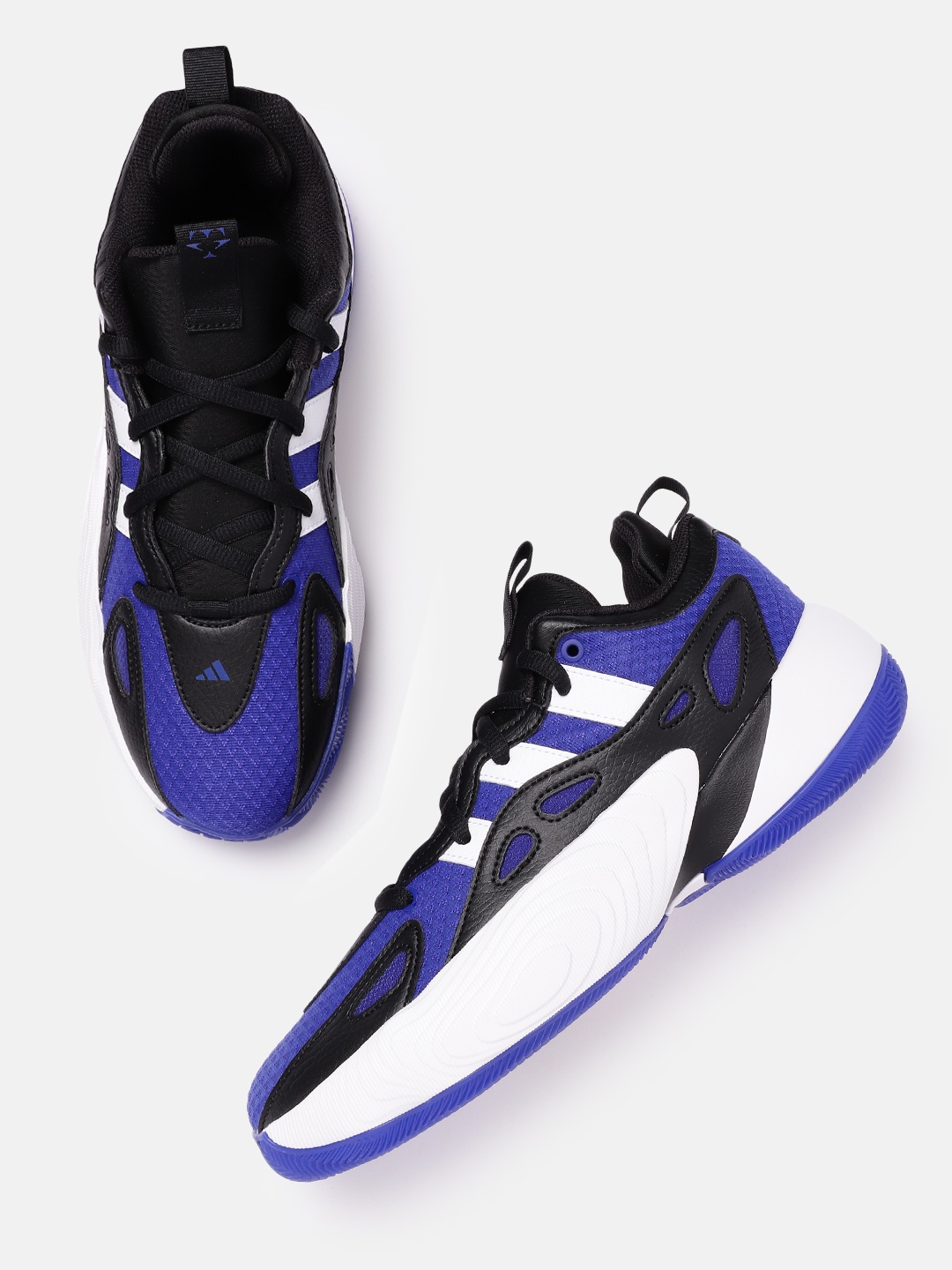 

ADIDAS Unisex TRAE UNLIMITED 2 Sneakers, Blue