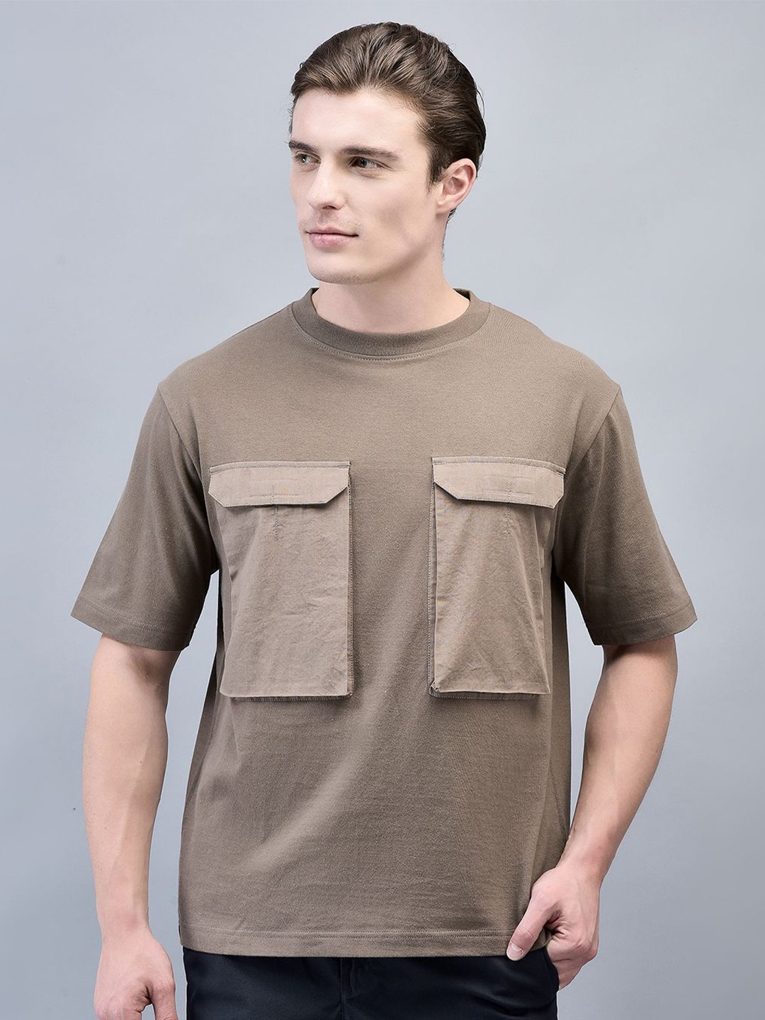 

Woodland Men Solid Round Neck Pockets T-shirt, Olive