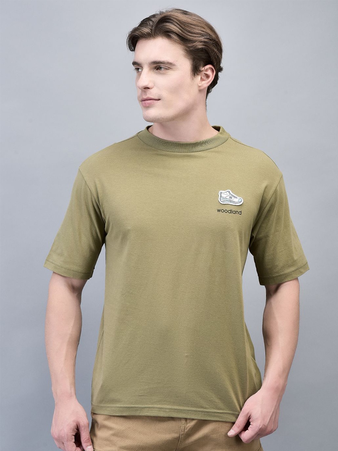 

Woodland Men Applique Round Neck Cotton T-shirt, Olive