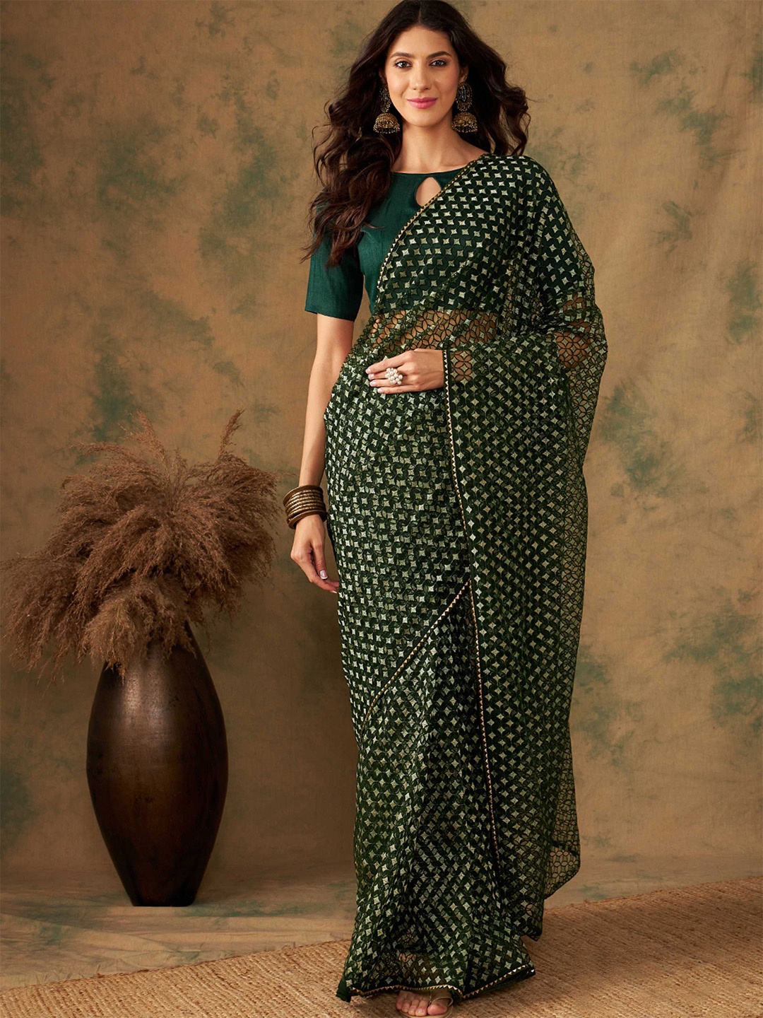 

Mitera Geometric Woven Design Net Saree, Green