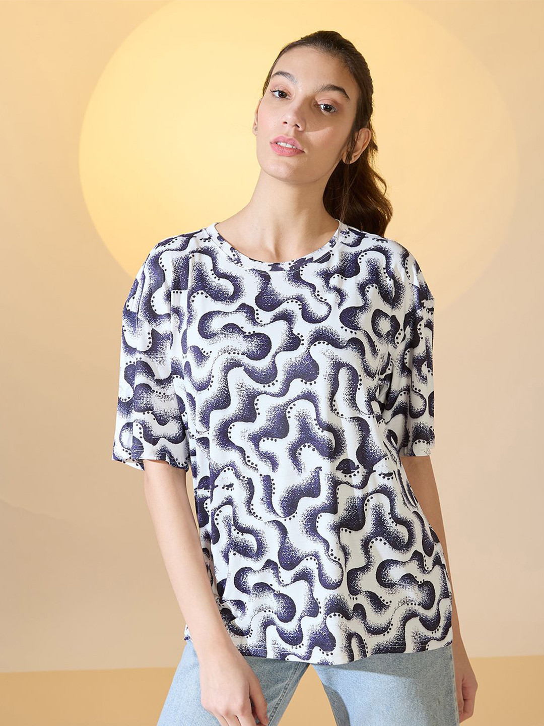 

DressBerry Women Abstract Printed Round Neck Oversized T-shirt, Blue