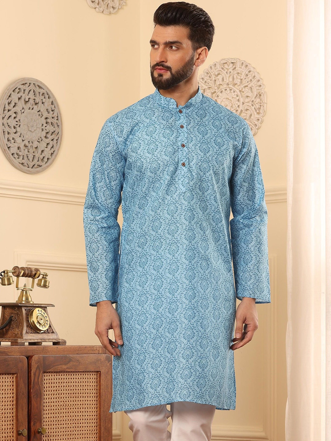 

Armaan Ethnic Men Ethnic Motifs Printed Thread Work Block Print Kurta, Blue