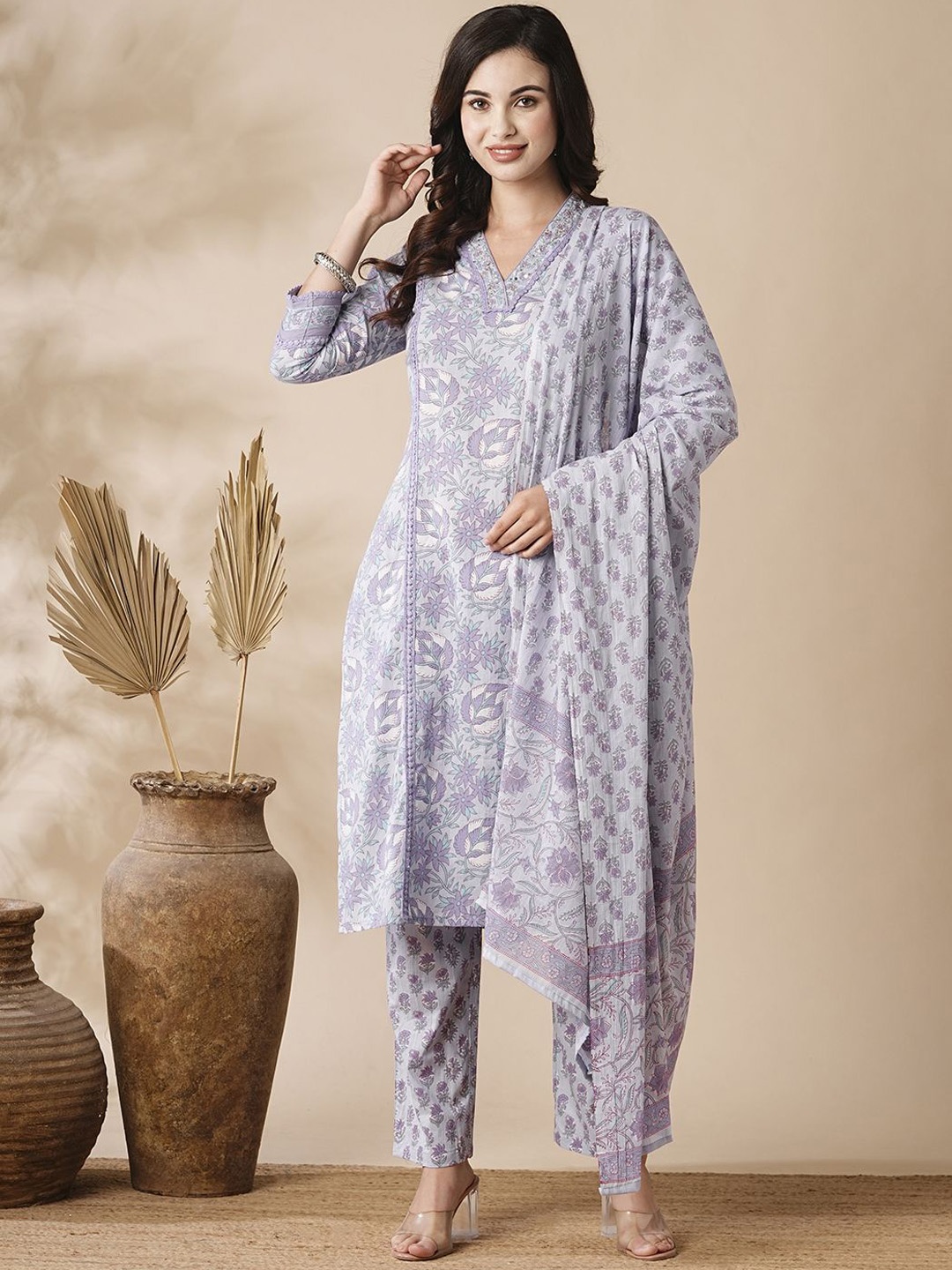 

FASHOR Women Floral Printed Panelled Pure Cotton Kurta with Trousers & With Dupatta, Purple