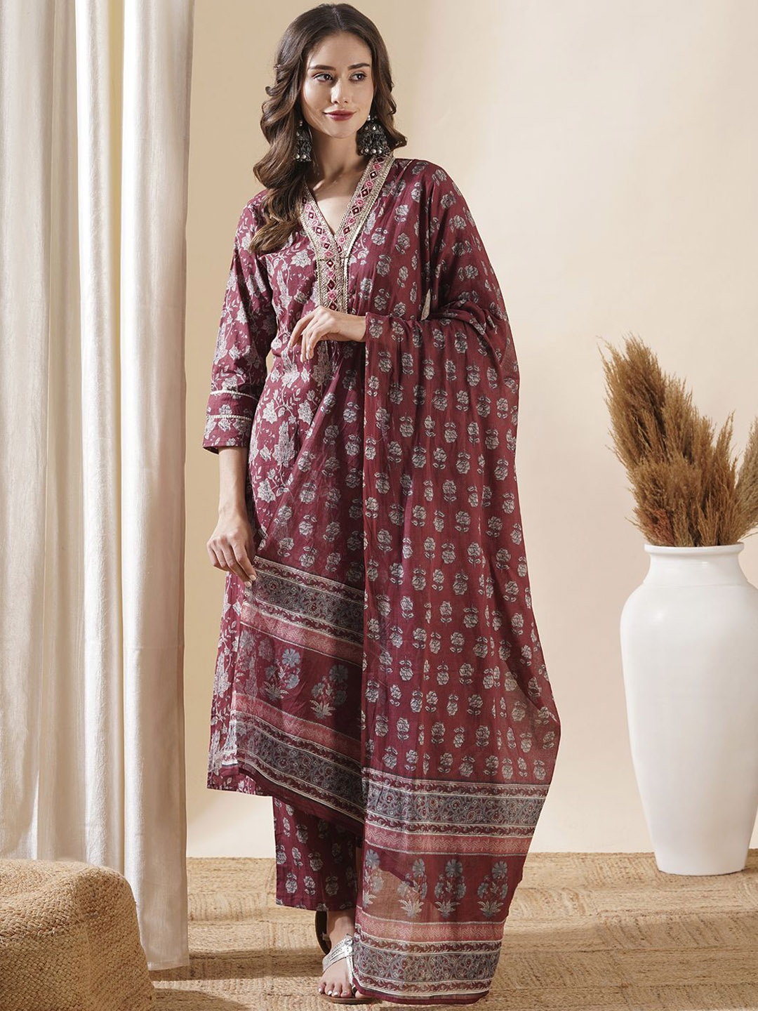 

FASHOR Women Floral Printed Regular Mirror Work Pure Cotton Kurta with Trousers & Dupatta, Maroon