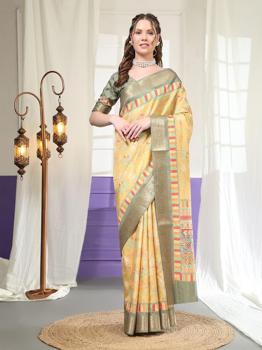 

PRATIBIMB Floral Zari Pure Silk Saree, Yellow