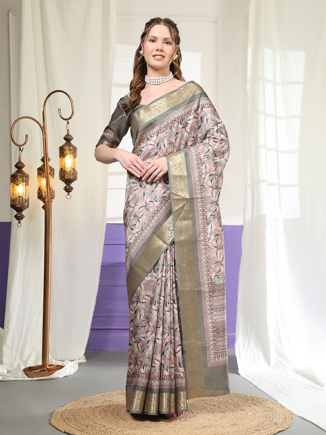 

PRATIBIMB Floral Zari Pure Silk Saree, Pink