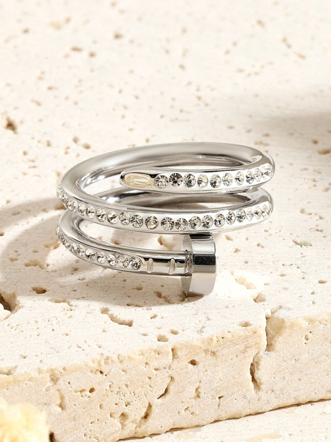 

SALTY Stones Studded Finger Ring, Silver
