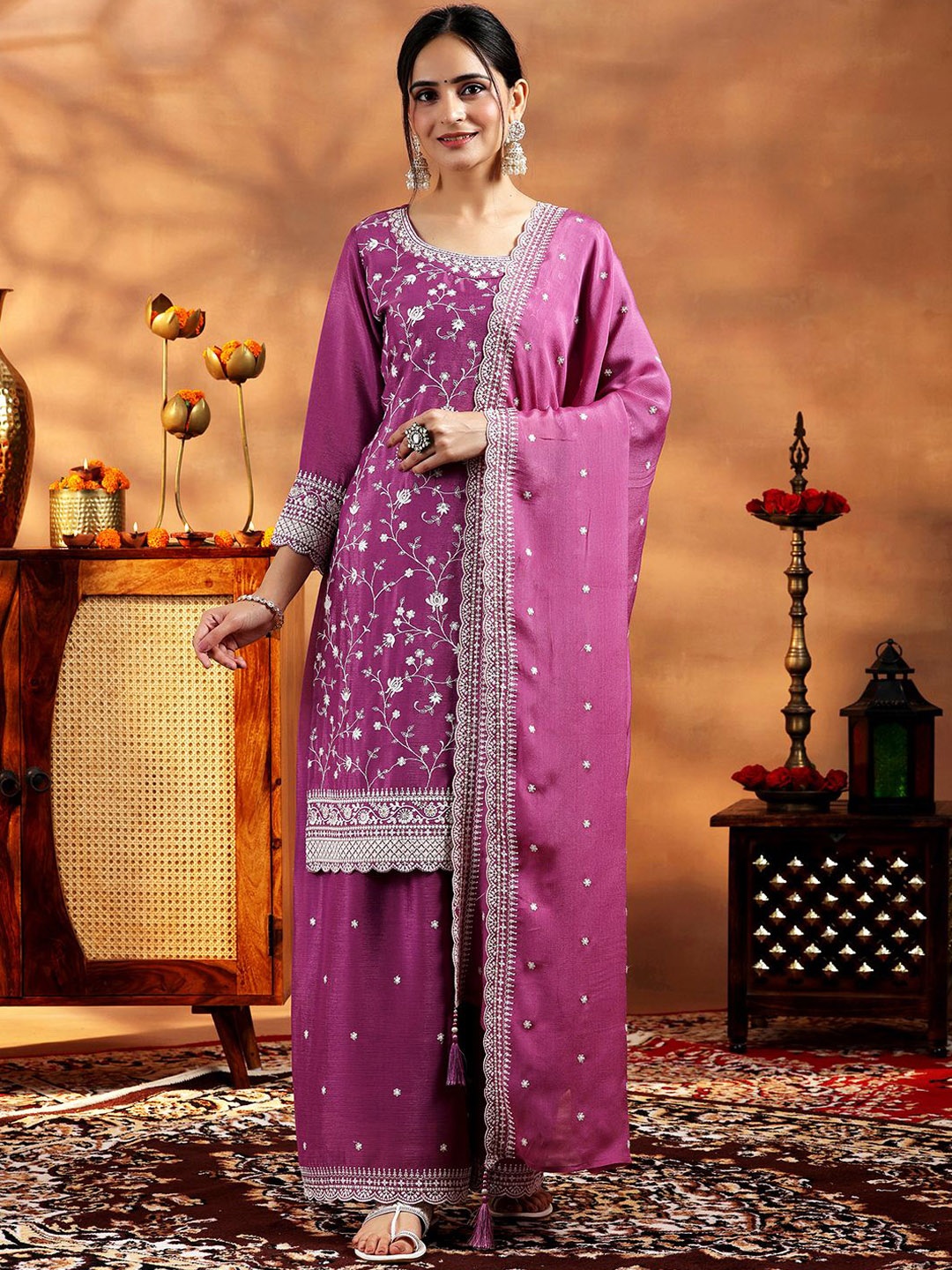 

Libas Women Solid Embroidered Regular Thread Work Kurta with Palazzos & With Dupatta, Mauve