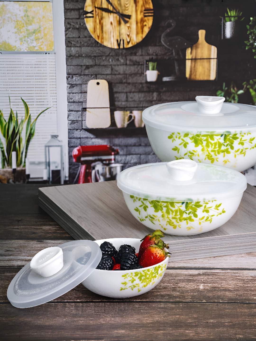 

Cello Set Of 3 White Printed Mixing Bowls With Lids