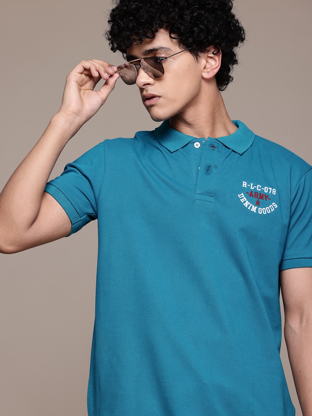 

Roadster Men Polo Collar T-shirt, Turquoise blue