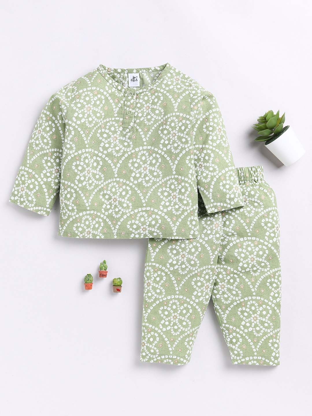

Clt.s Girls Printed Pure Cotton Night suit, Green