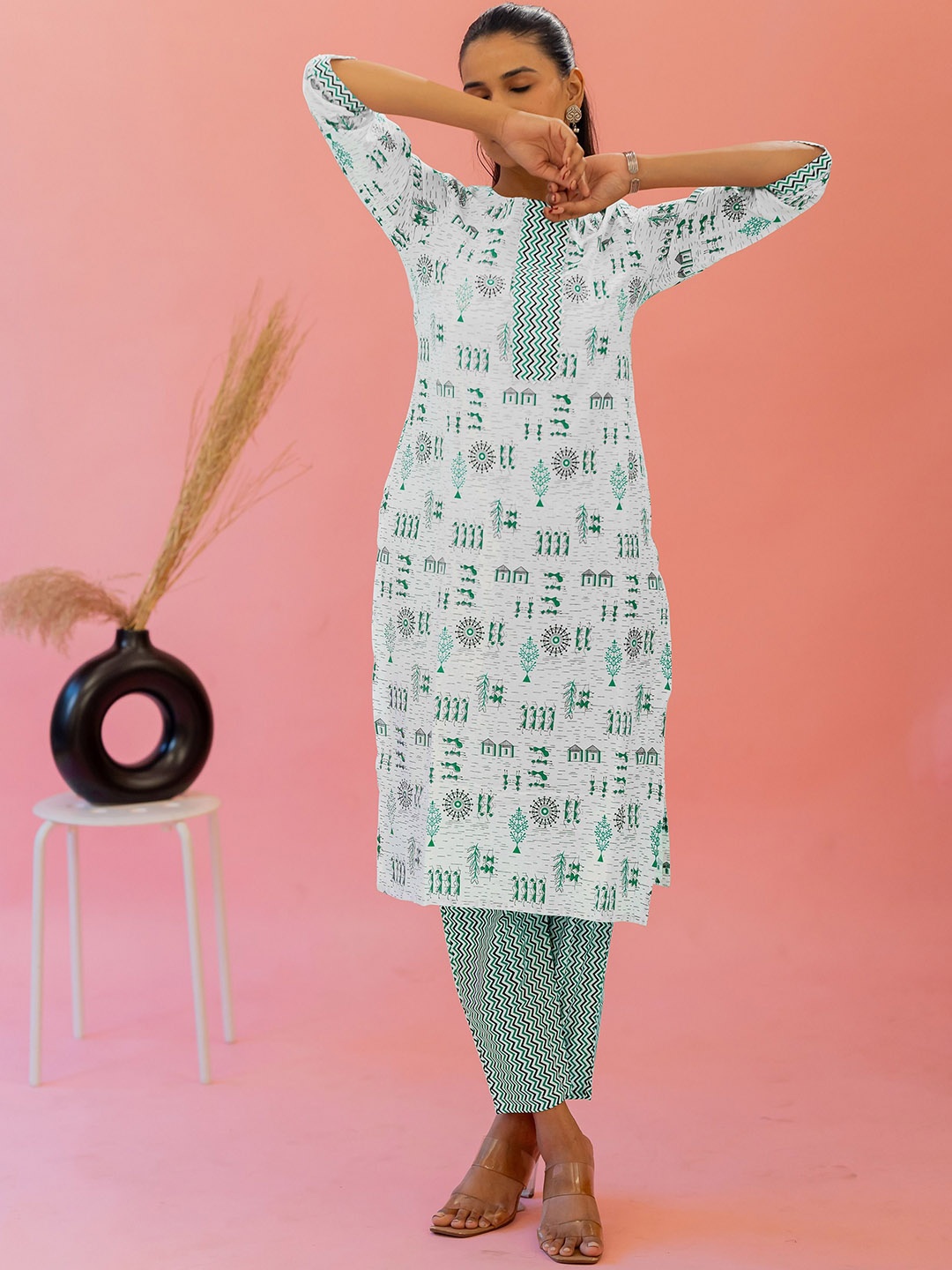 

KALINI Women Ethnic Motifs Printed Pure Cotton Kurta with Trousers, White