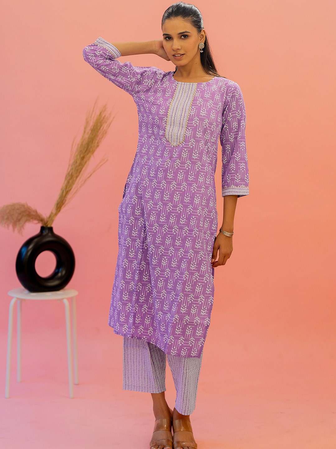 

KALINI Women Floral Printed Regular Gotta Patti Pure Cotton Kurta with Trousers, Purple